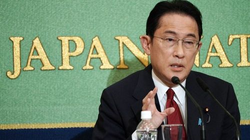 Japonský premiér neohlášeně navštívil Kyjev, setká se se Zelenským